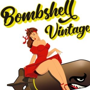 Meet your Posher, Jen at Bombshell Vintage